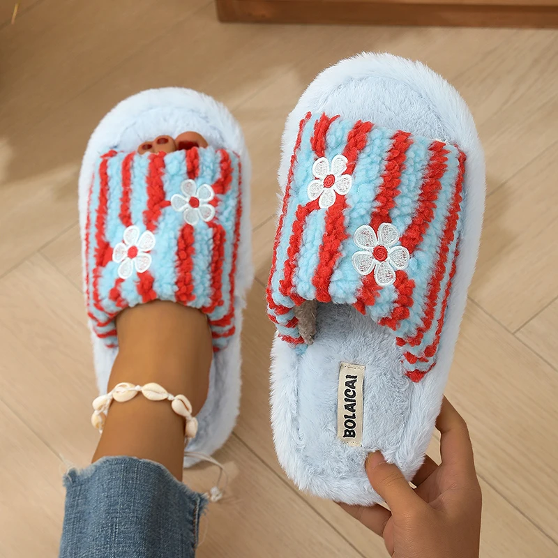 Flower Embroidery Stripe Plush - Embroidery Garments recension och pris