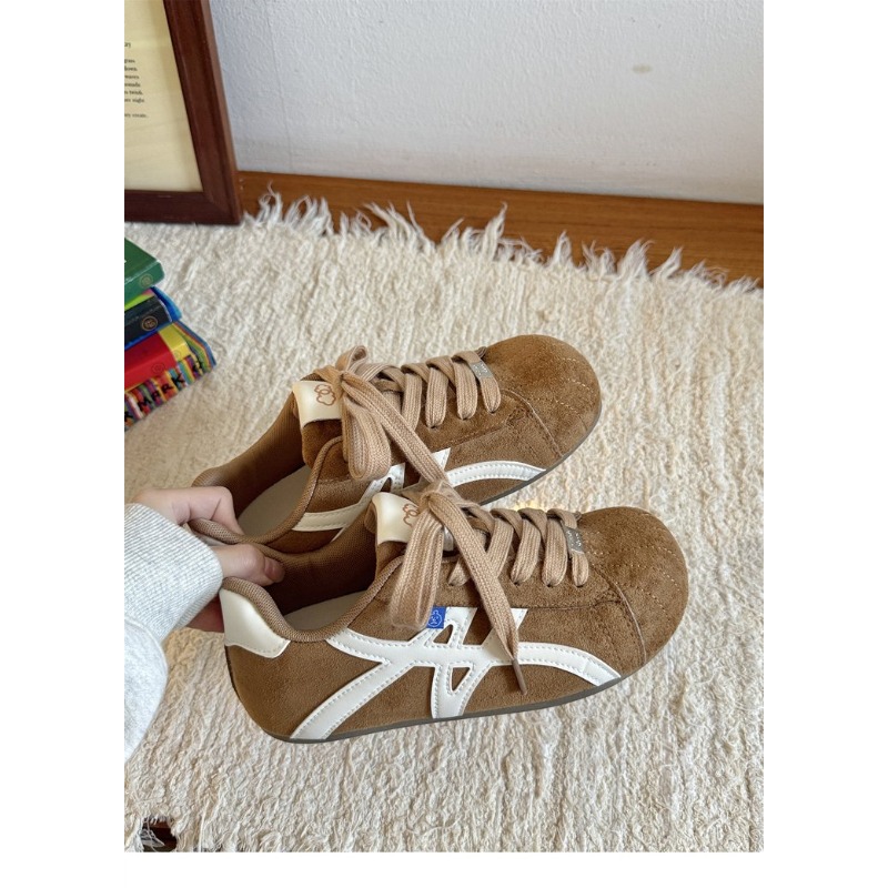 Women Brown‑White Suede Retro  - Embroidery Garments recension och pris