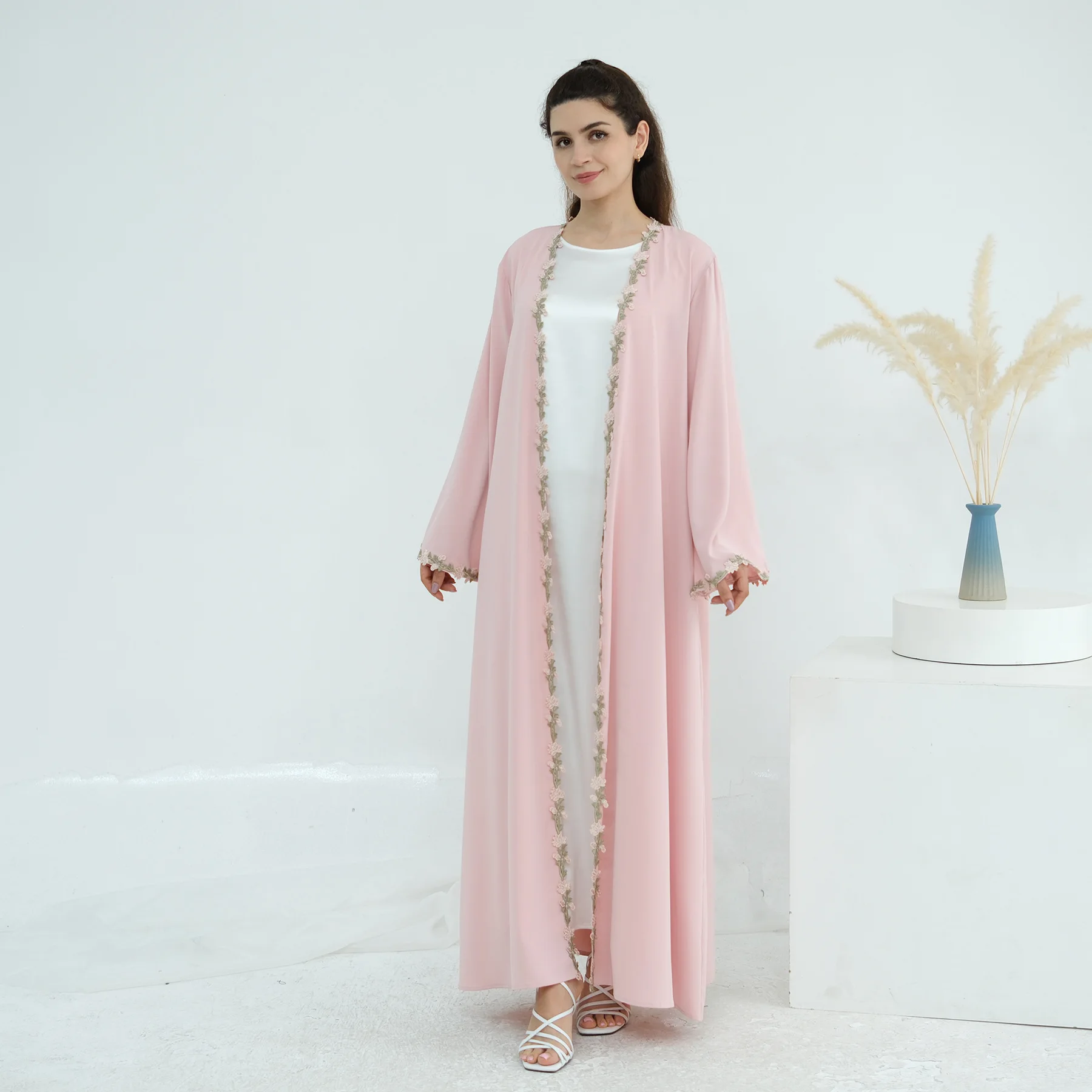 Dubai Open Abaya Muslim Hijab  - Embroidery Kebaya recension och pris
