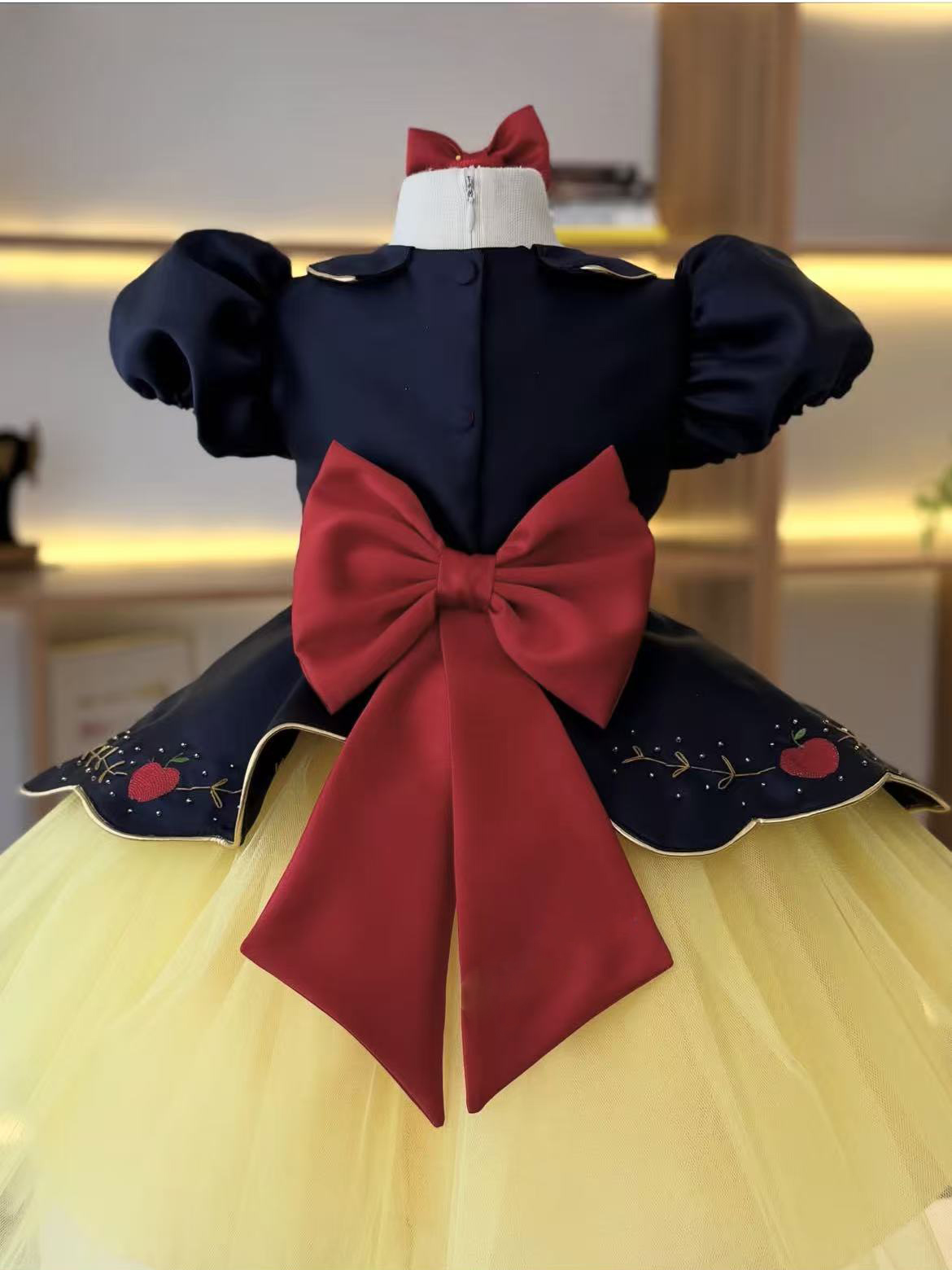 Summer Baby Girl Crown Apple E - Embroidery Yellow Dress recension och pris