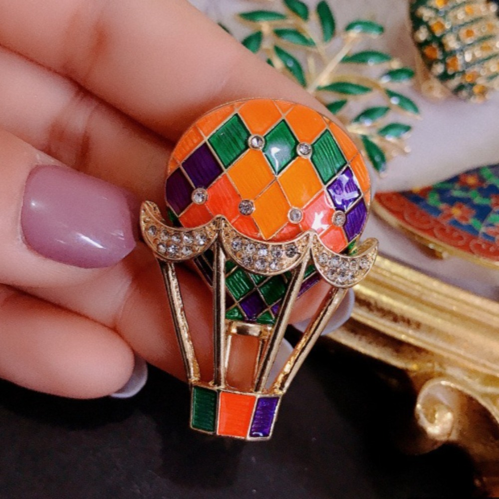 Baroque Luxury Hot Air Balloon - Embroidery Bali recension och pris